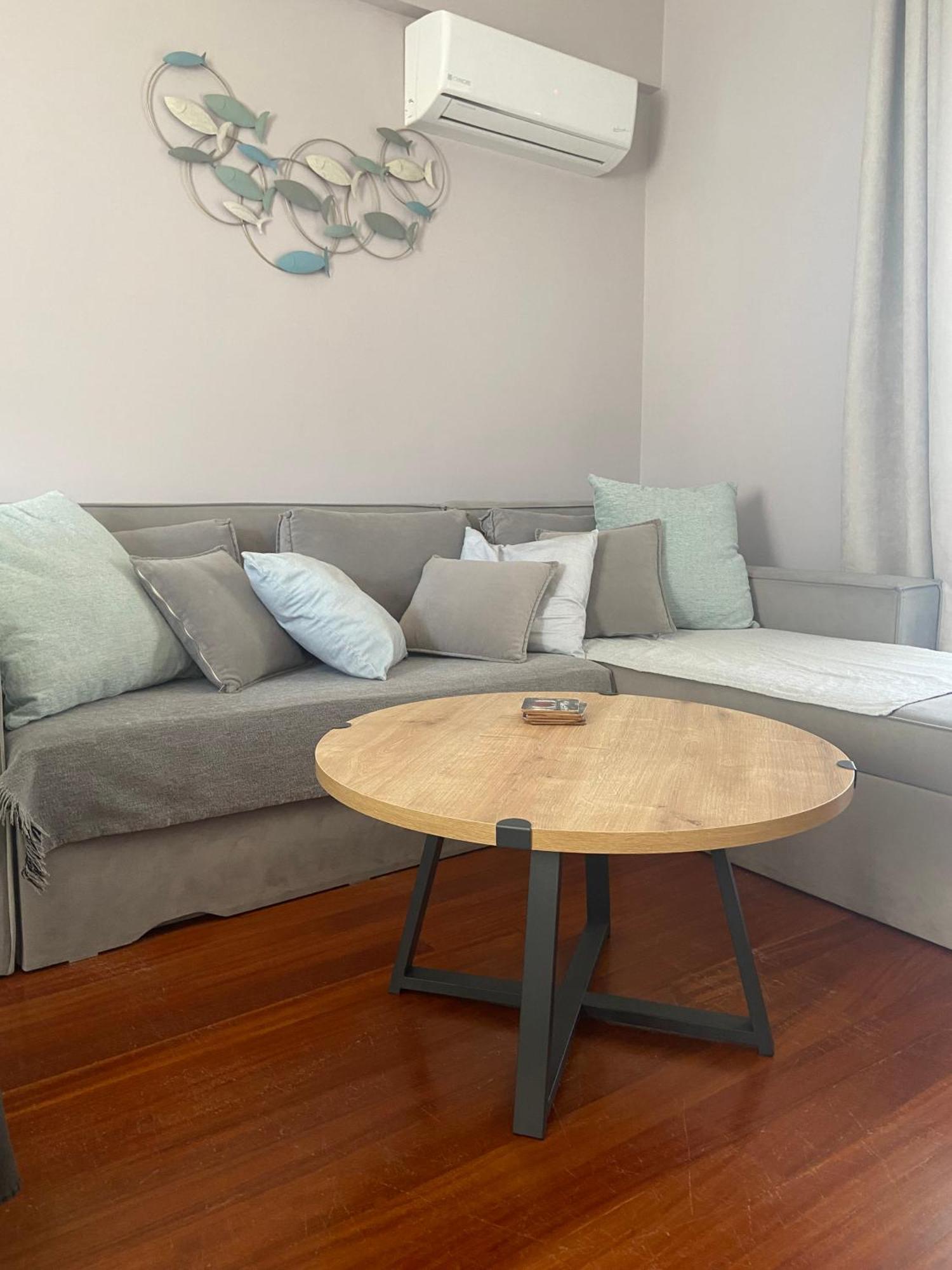Brand New Brilliant Apartment At Athenian Riviera Atenas Exterior foto