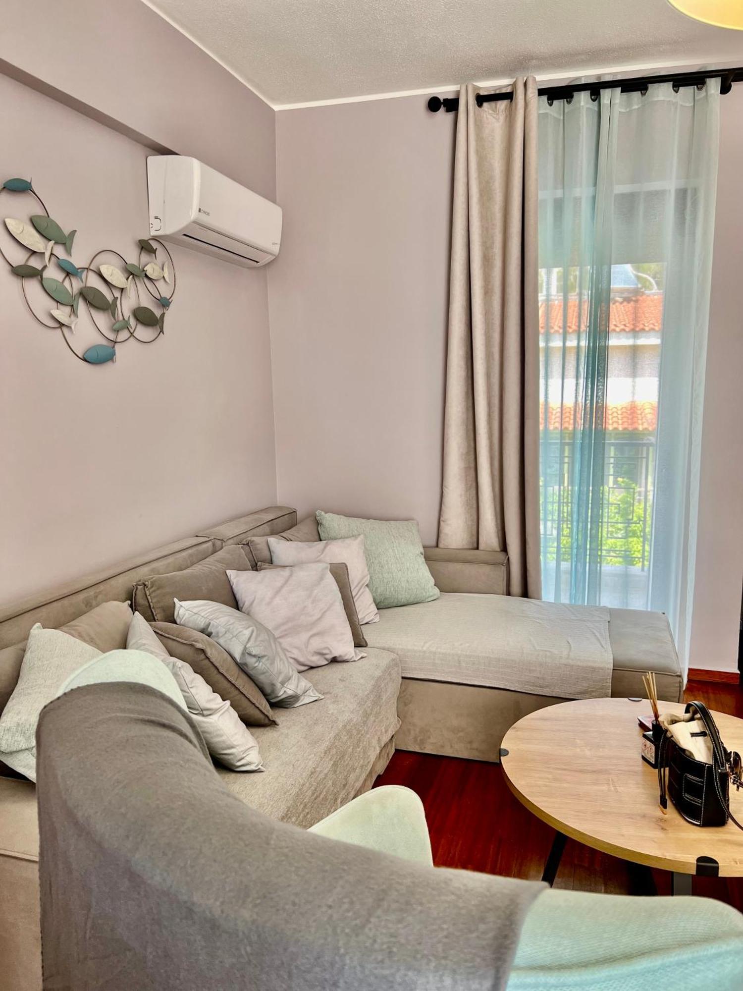 Brand New Brilliant Apartment At Athenian Riviera Atenas Exterior foto