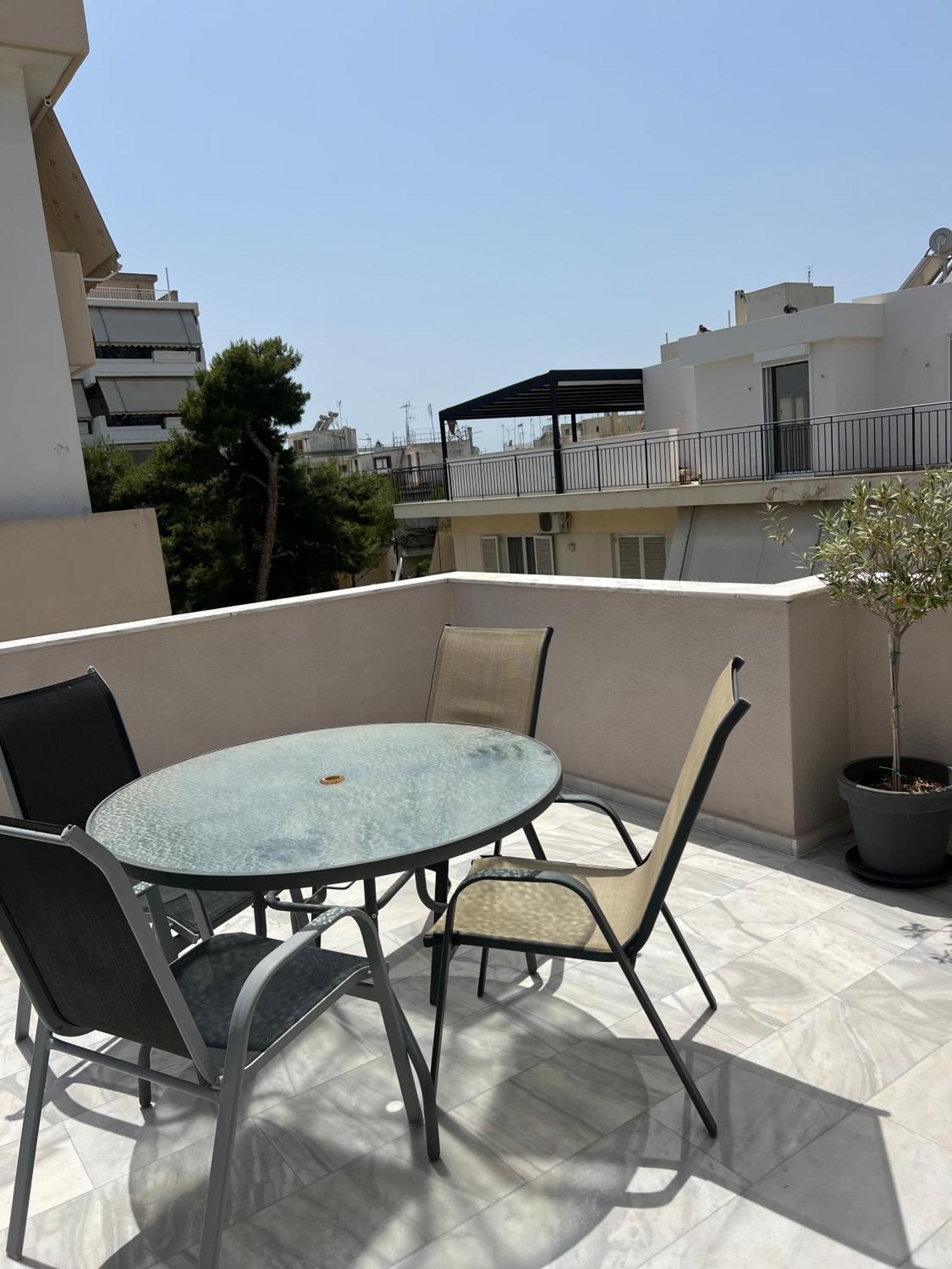 Brand New Brilliant Apartment At Athenian Riviera Atenas Exterior foto